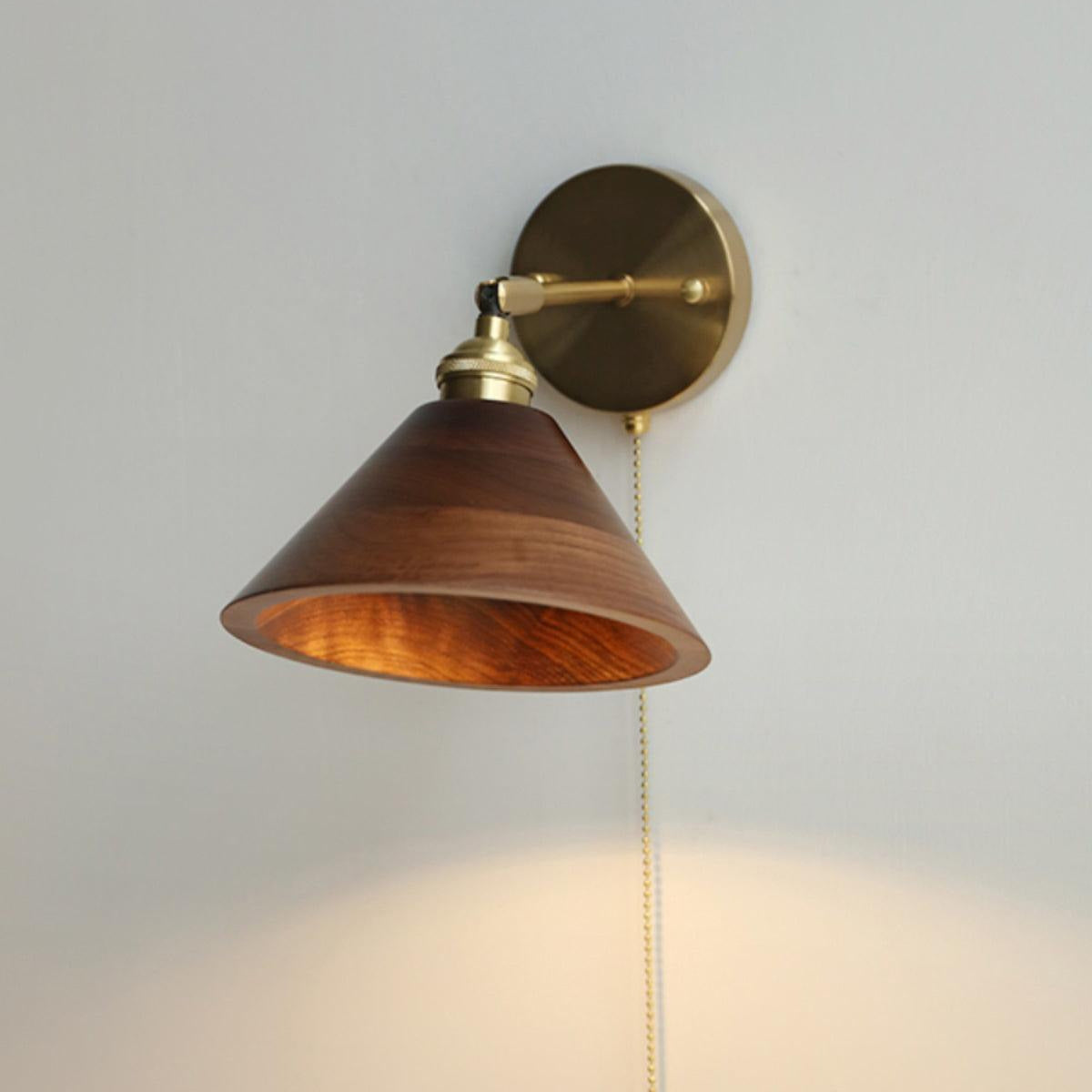 Eira Vintage-Wandleuchte mit Zugschalter