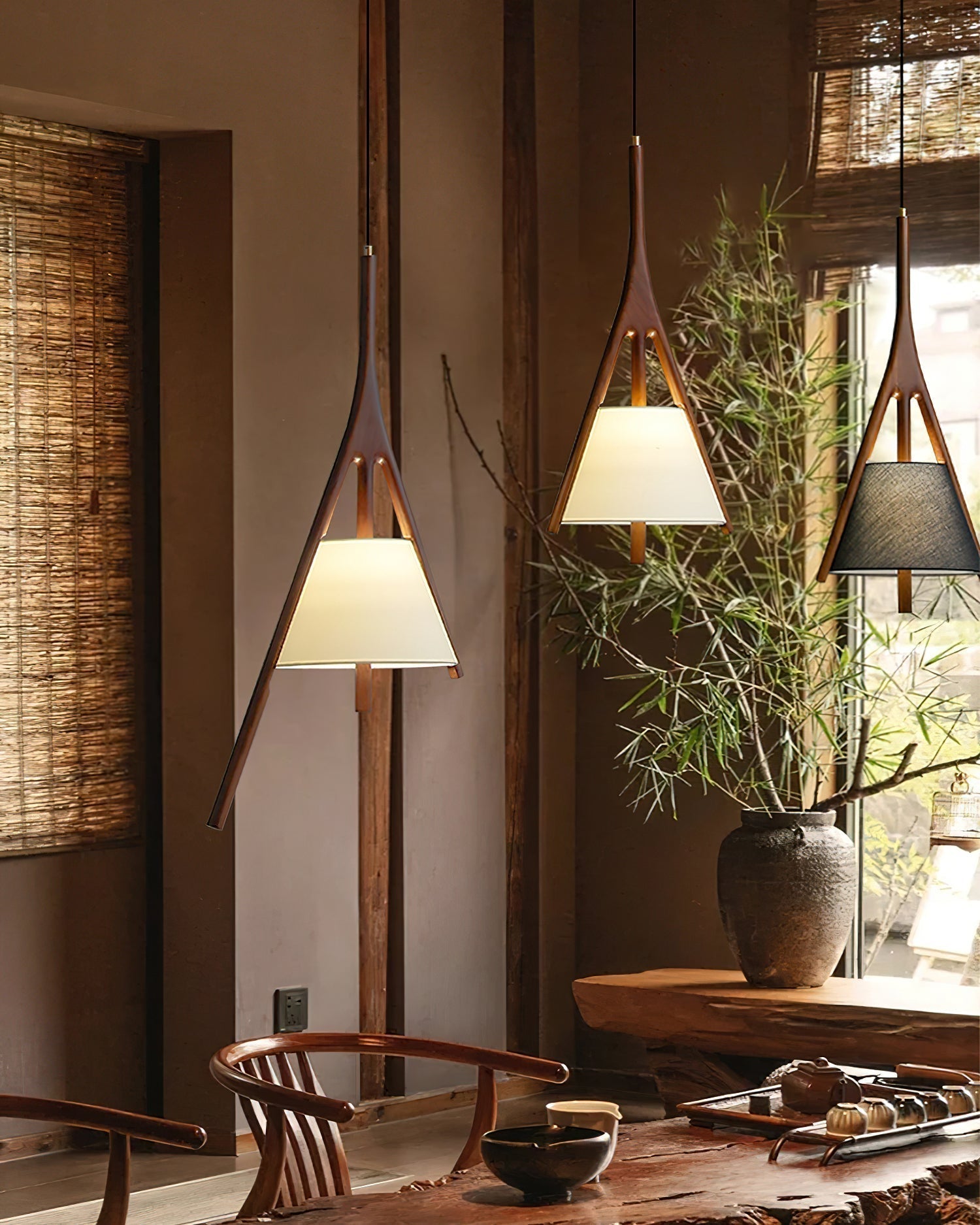Zovenarae Dreieckige Pendelleuchte aus Holz-Letslighting