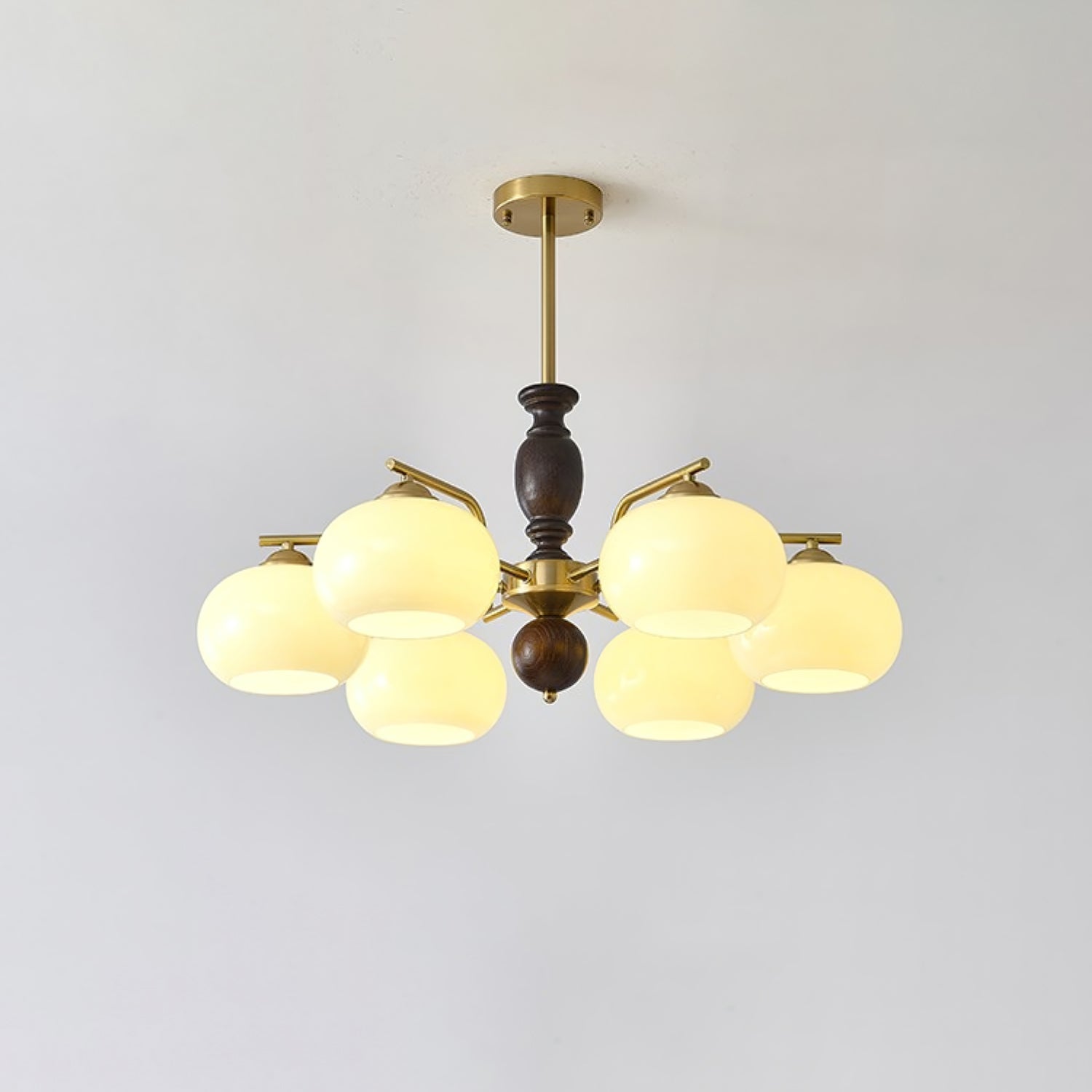 Aurora Kronleuchter Walnuss Beige Orb-Letslighting