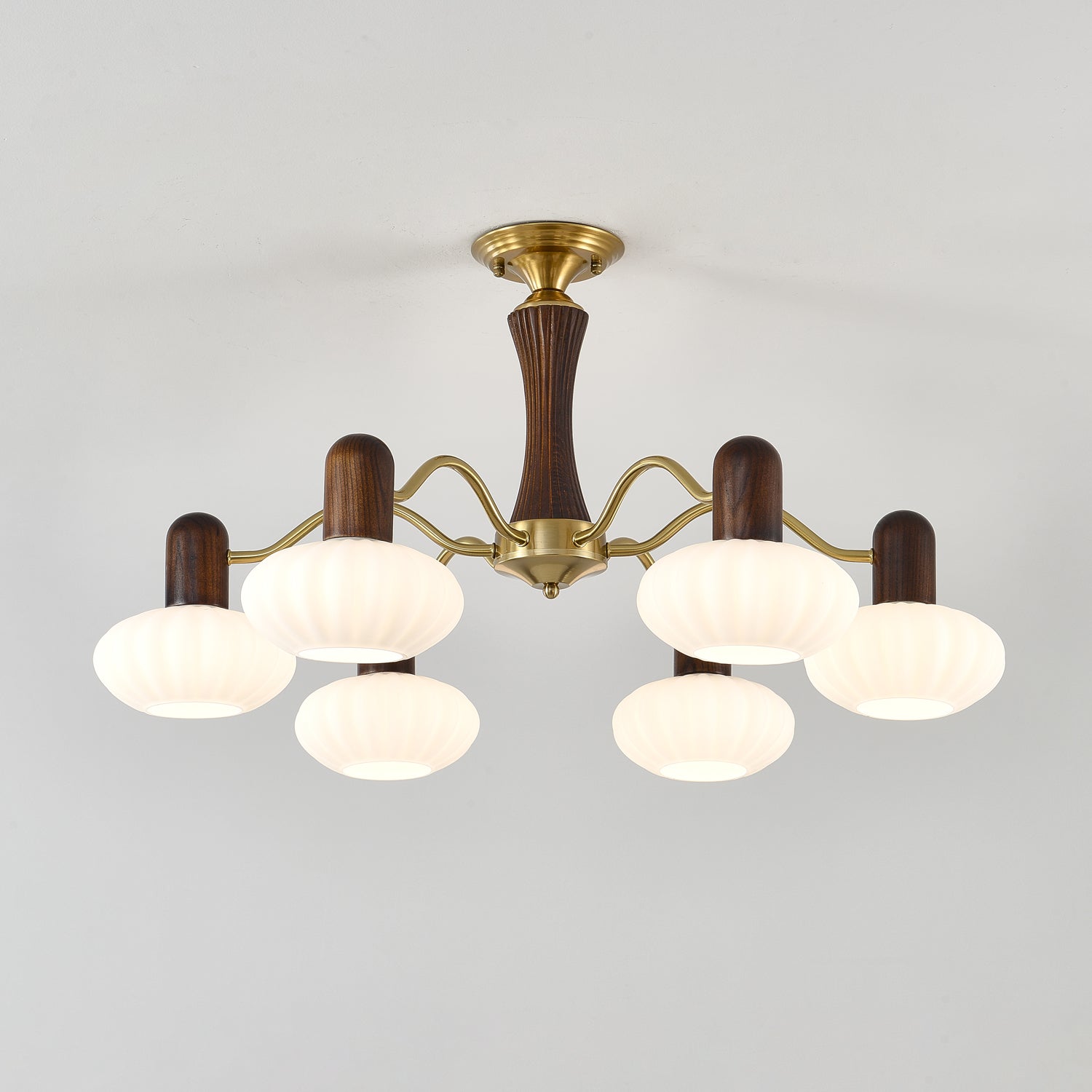 Aurora Kronleuchter Walnuss Embrace Weiß Finish-Letslighting