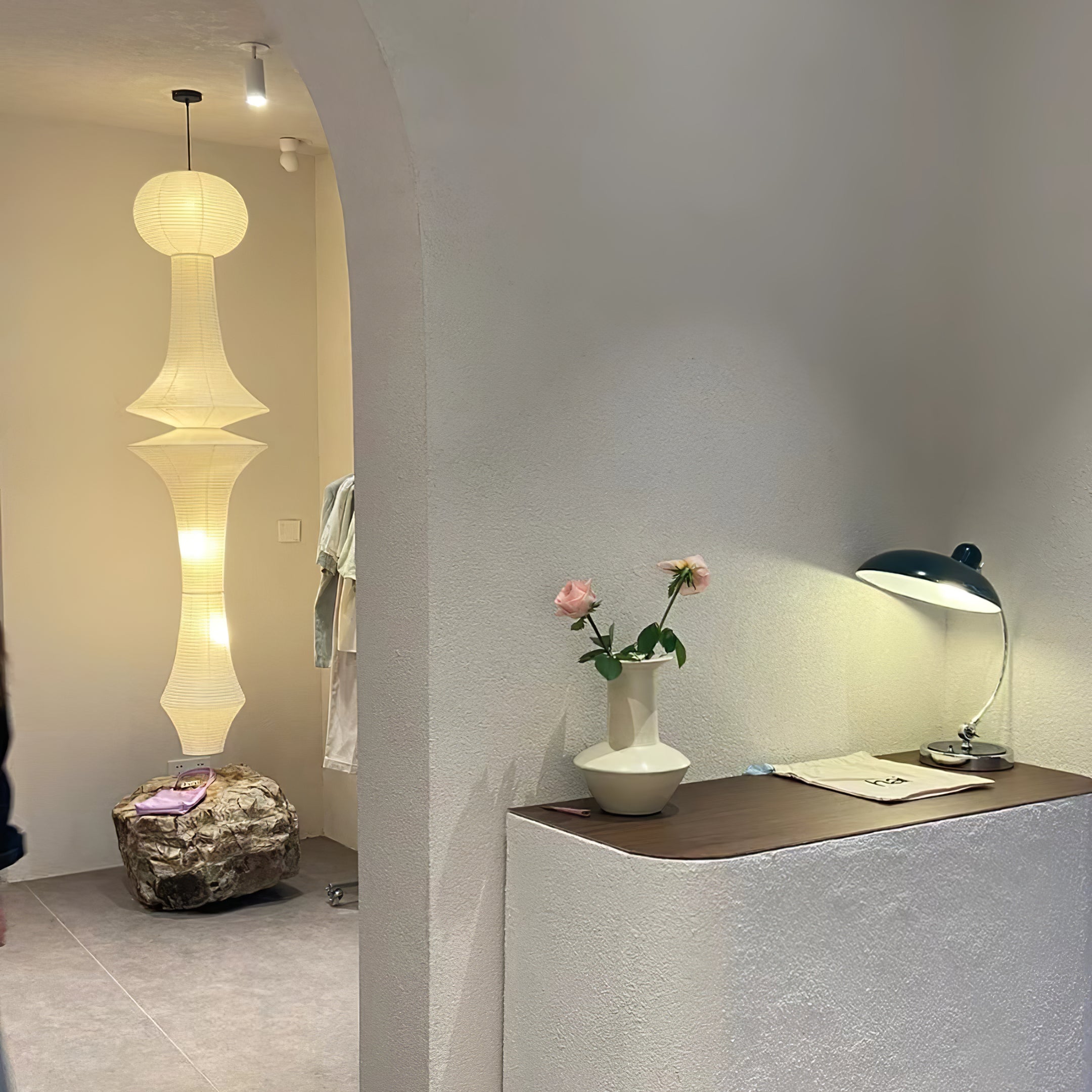 Washi Paper E Pendant Light - Blowlighting