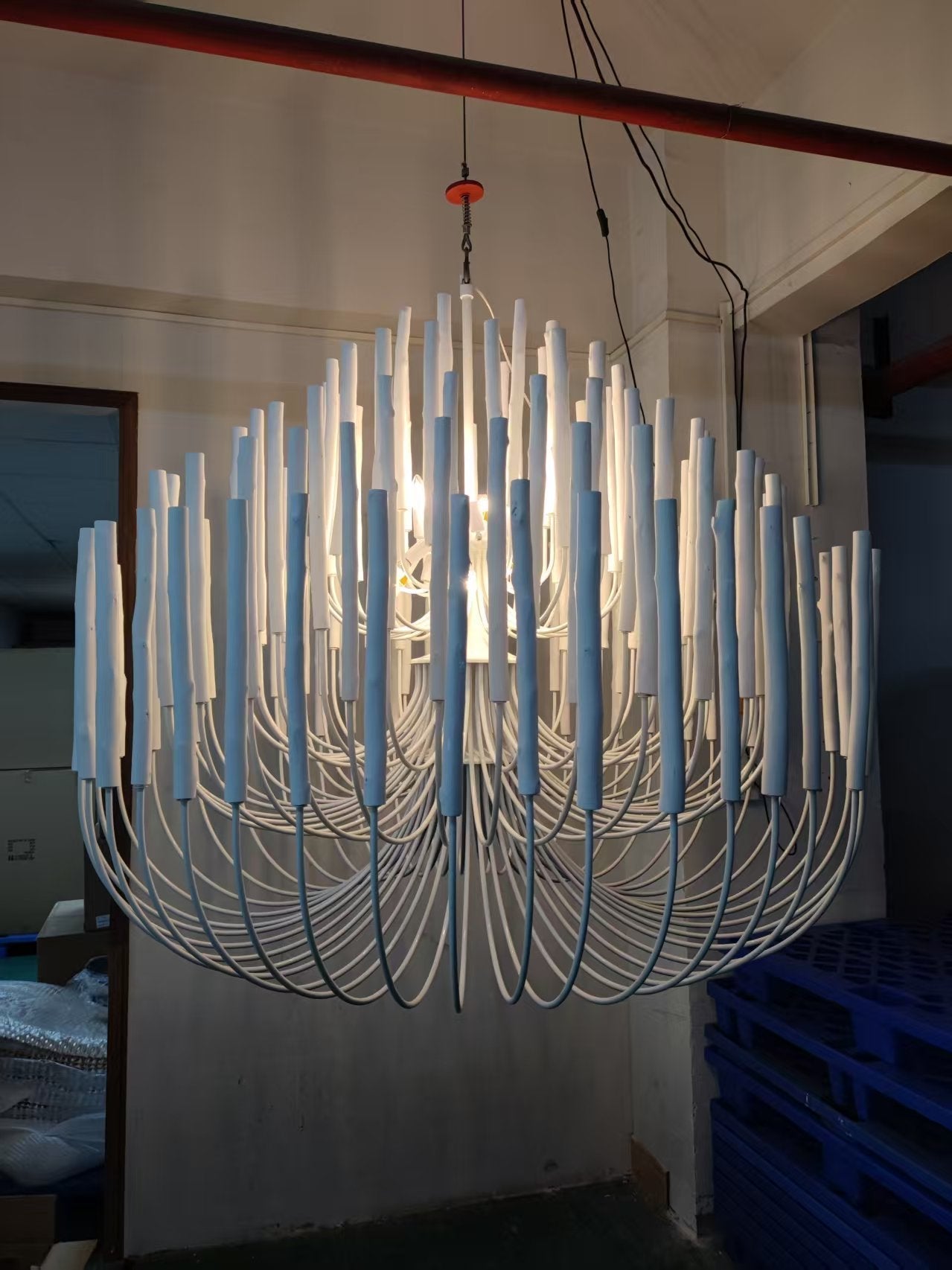Ulshayra Postmodern Luxus Multi-Stick Holz Kronleuchter-Letslighting