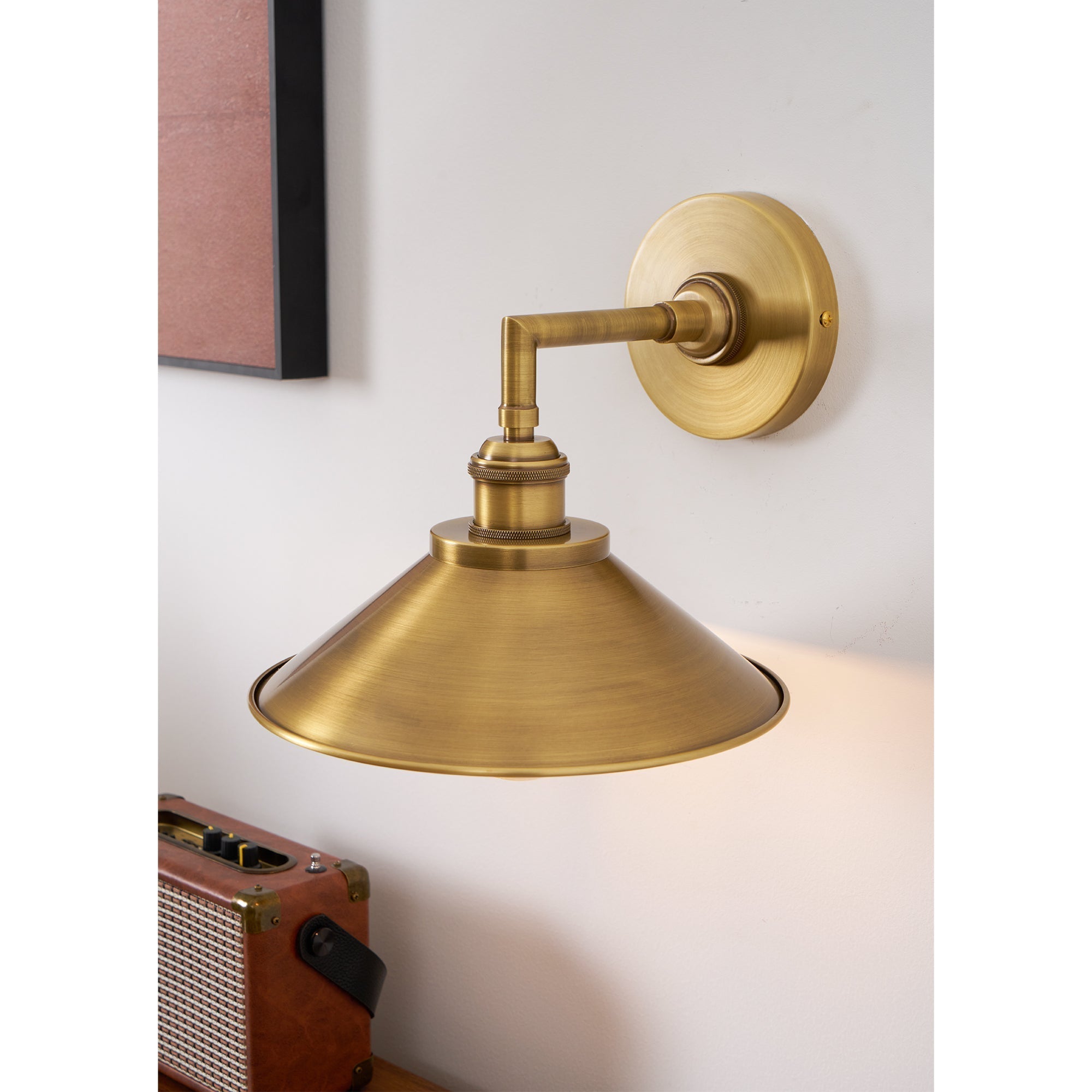 Osile Moderne Wandleuchte aus Messing-Letslighting