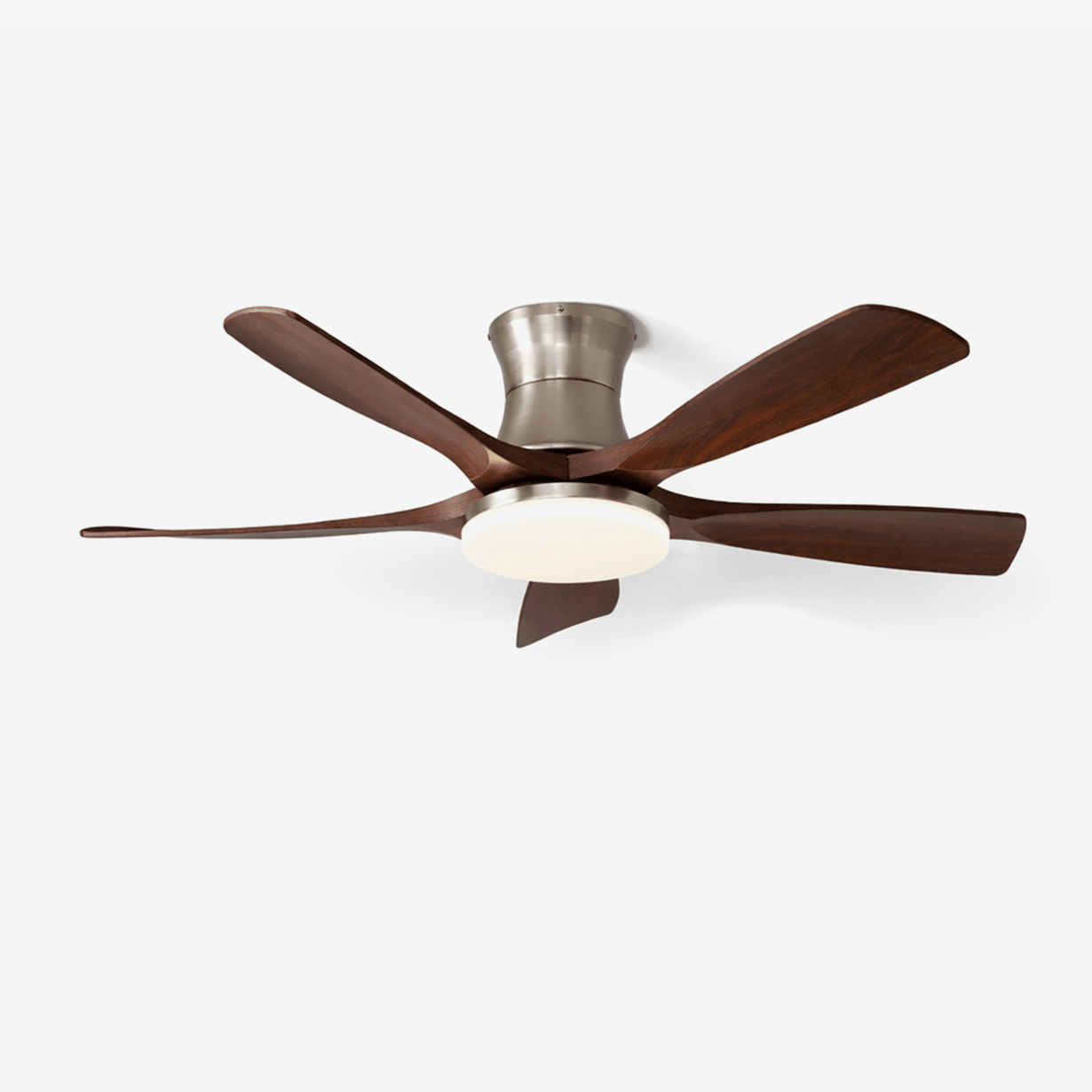 Hudson 5-Flügel Deckenventilator mit Beleuchtung in Walnuss-Ausführung