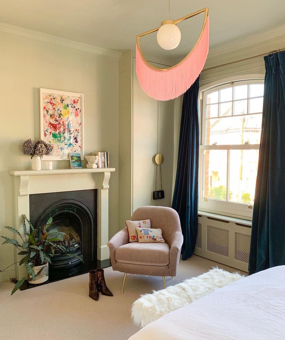Solara Pendelleuchte Stoff Fransen Globus Retro Boho-Letslighting