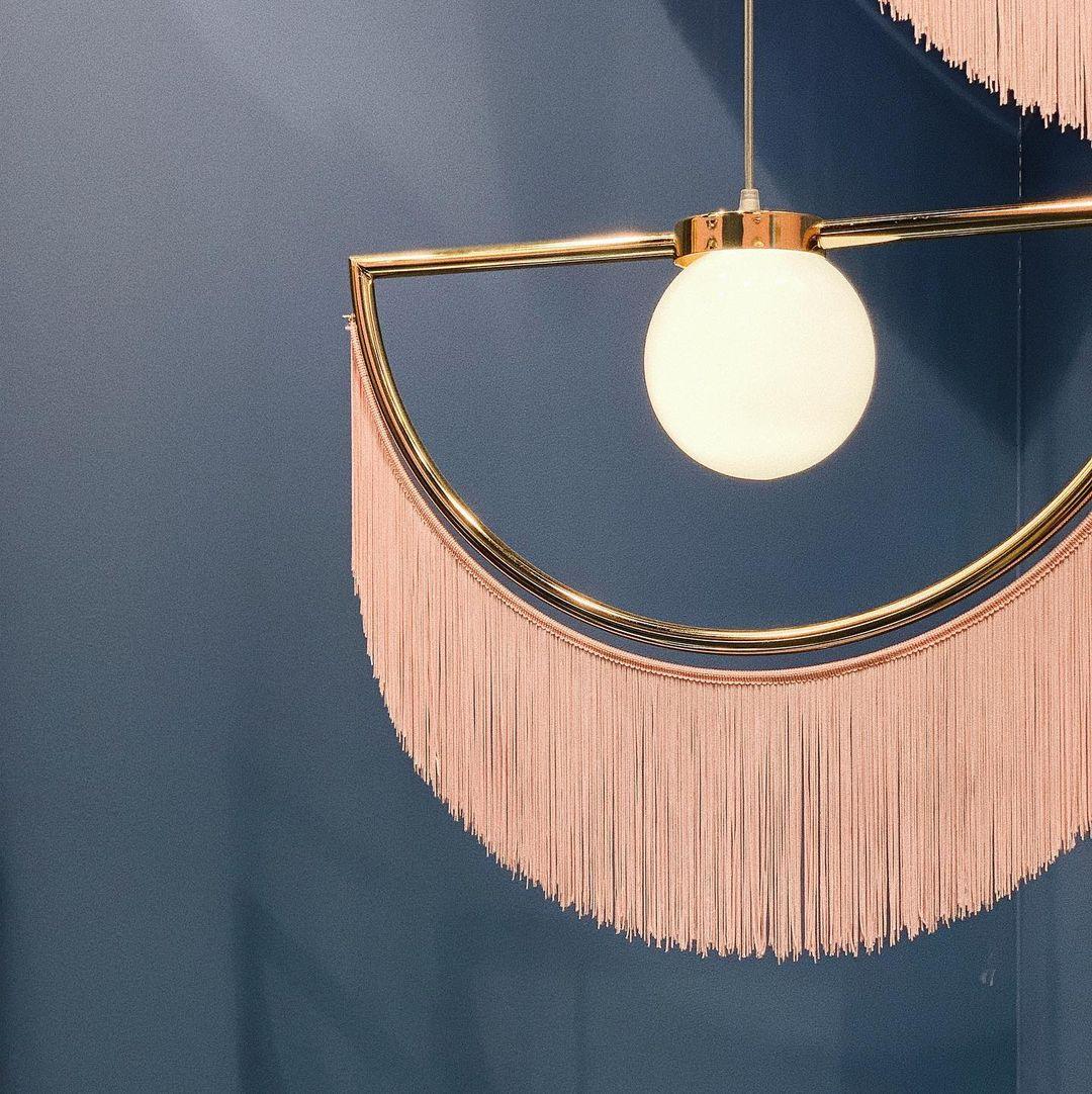 Solara Pendelleuchte Stoff Fransen Globus Retro Boho-Letslighting