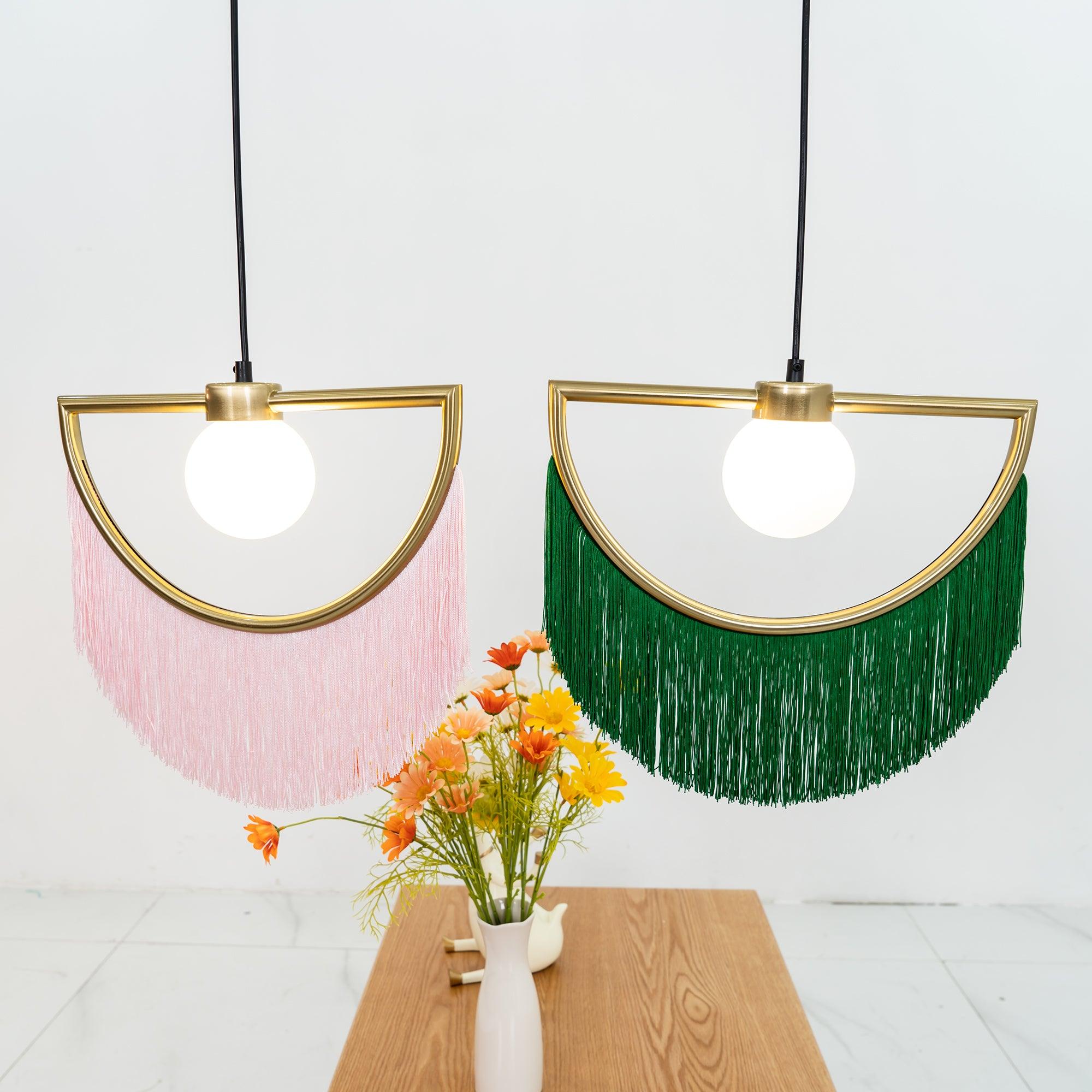 Solara Pendelleuchte Stoff Fransen Globus Retro Boho-Letslighting
