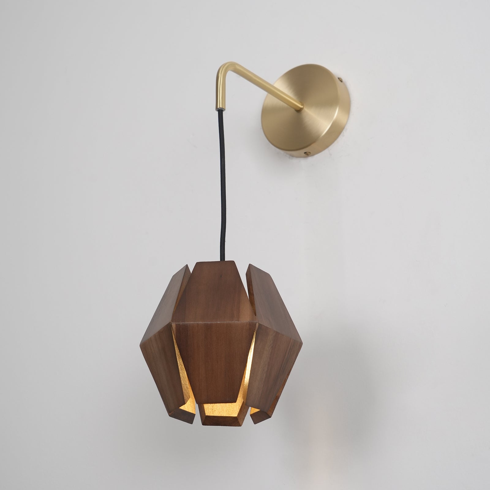 Yale Geometrische Nordische Minimalistische Wandleuchte aus Holz-Letslighting
