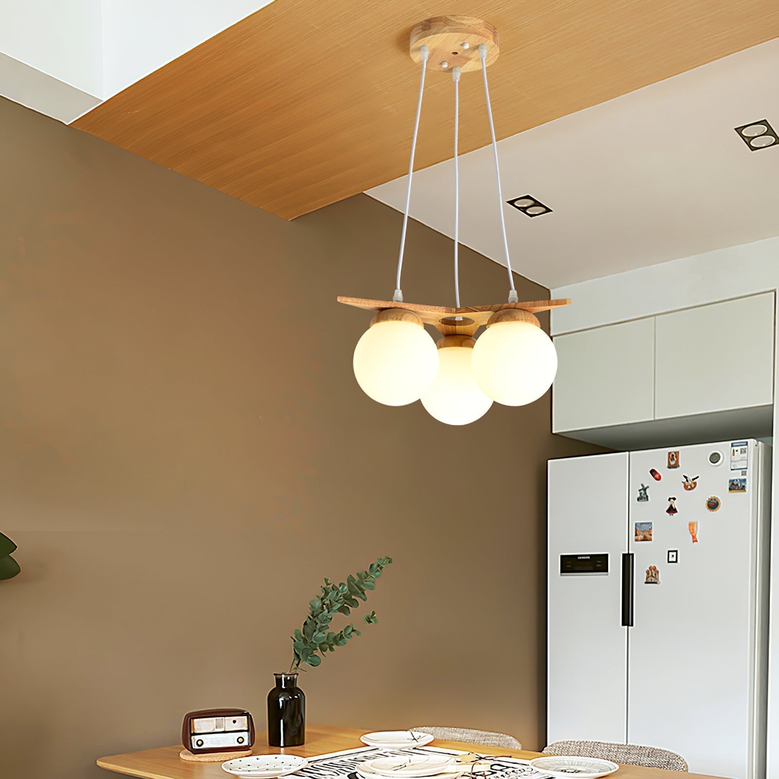 Zothaus Stern-Glas-Holz-Kronleuchter-Letslighting