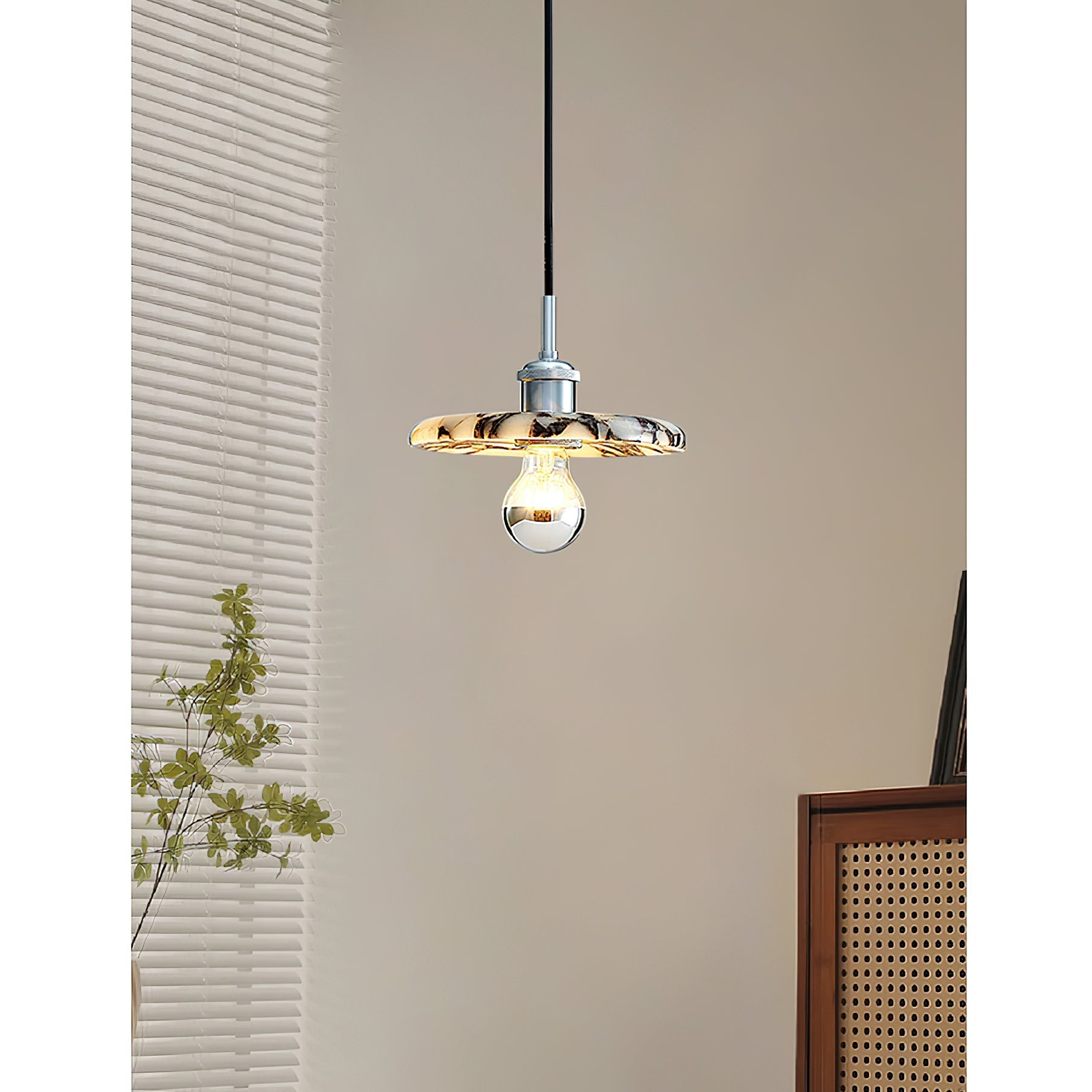 Ovelion Premium Nordic Art Marble Metal Pendant Lamp - Letslighting