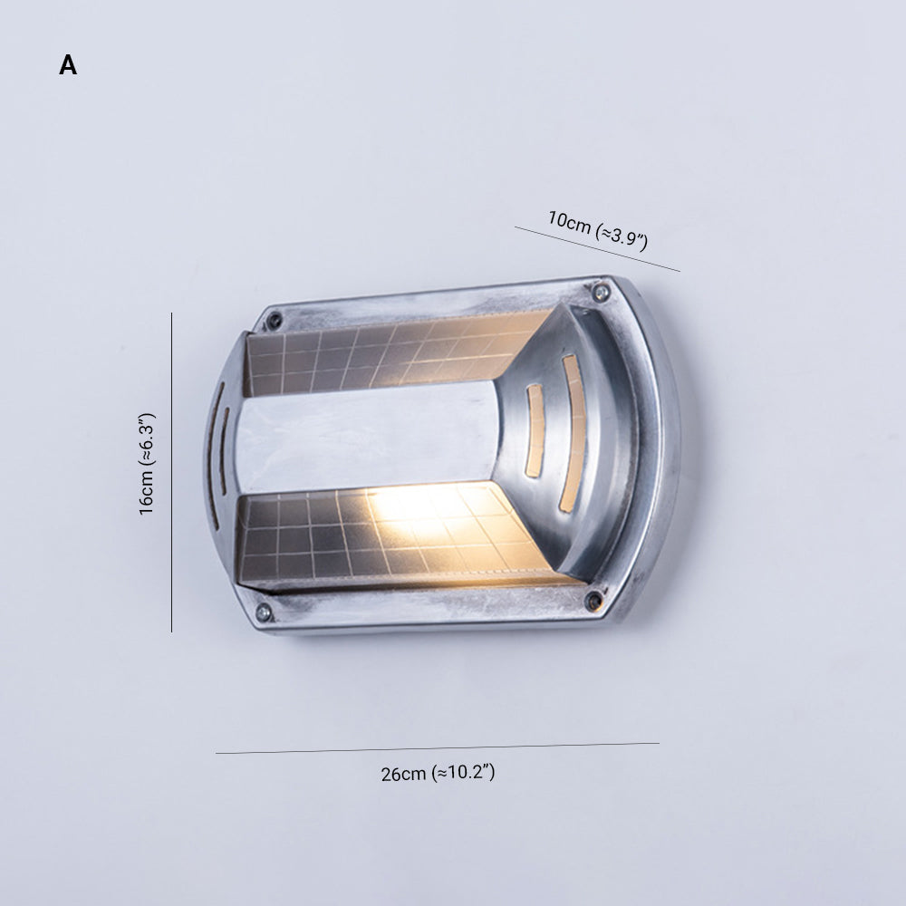 Wyre Geometrische moderne Wandleuchte aus Metall und Glas