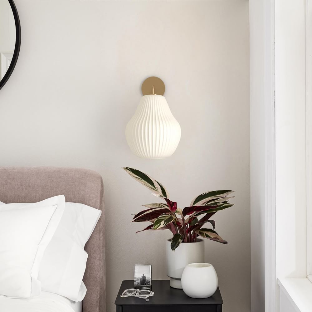 Detailansicht der Riffelglas-Struktur der Wandlampe