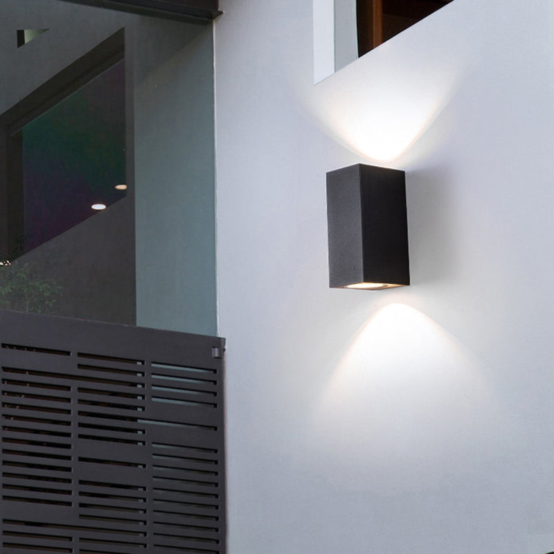 Ray Modern Rechteckige LED Außenwandleuchte Metall Glas Flur Garden
