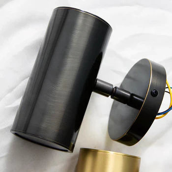 Arisha Moden Spotlight zylindrische Metall-Wandleuchte, Gold/Schwarz