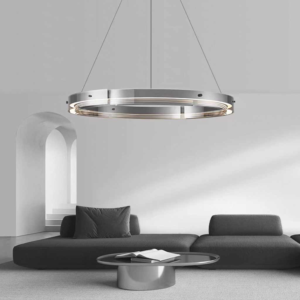 Dimmbarer LED-Kronleuchter mit Glasringen und Kupferdetails