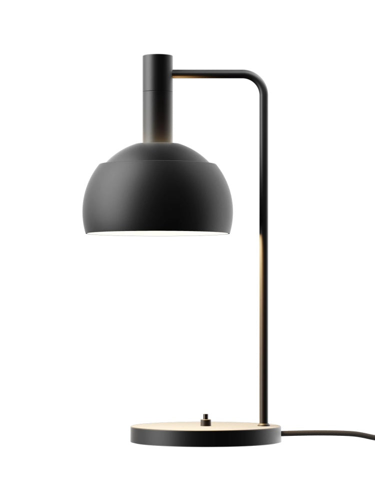 FJ Tischlampe in schwarzer Ausführung