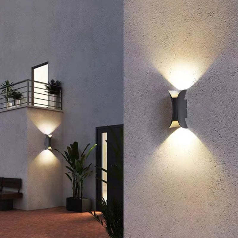 Ray Design Gebogene LED Außenwandleuchte Gold/Schwarz/Weiß Garten/Flur Metall