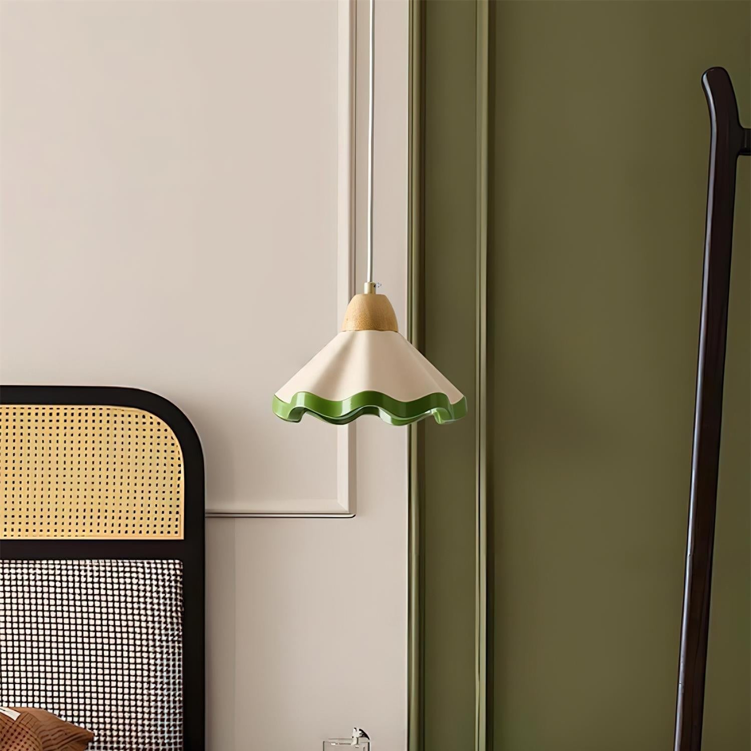 Tilda Pendelleuchte, verschiedene Farboptionen (Holzfarbe, Beige, Grün, Braun)
