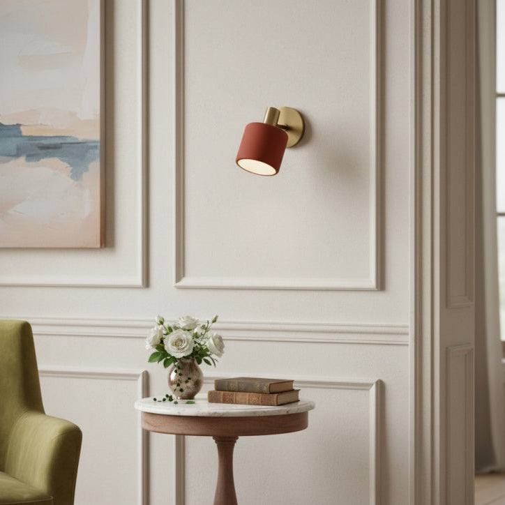 Cerova Wandleuchte, installiert im Badezimmer