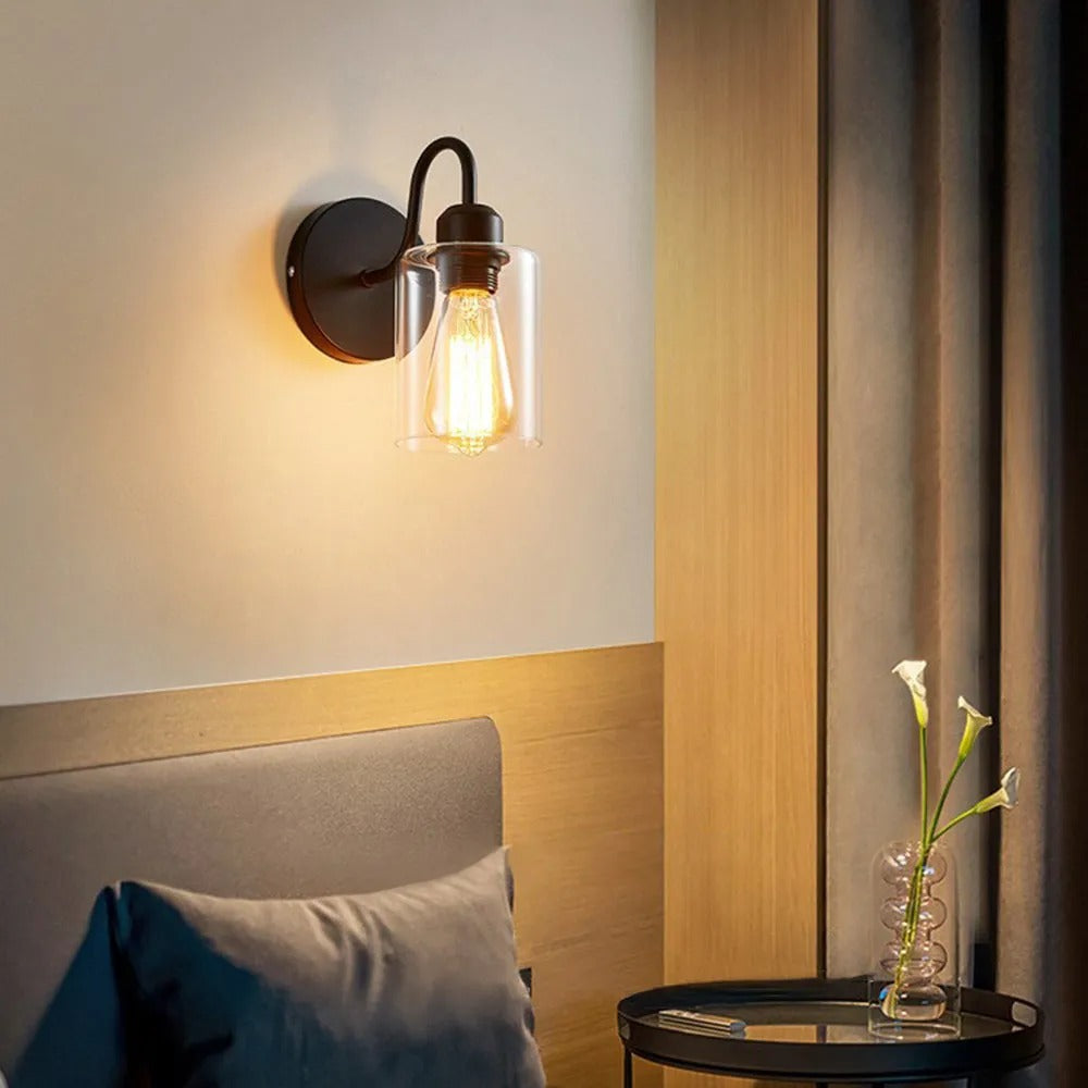 Silva Vintage Klassische Form LED Wandleuchte Innen Schwarz Schlafzimmer/Flur Metall&Glas