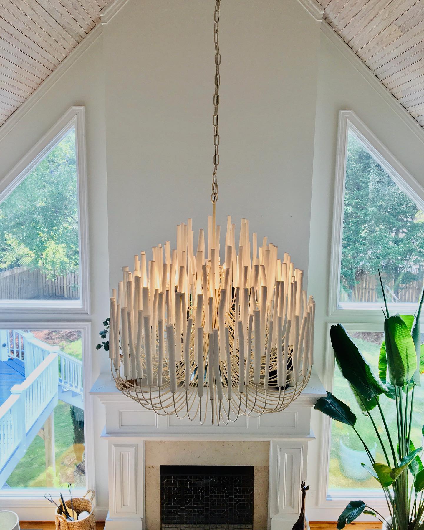 Ulshayra Postmodern Luxus Multi-Stick Holz Kronleuchter-Letslighting